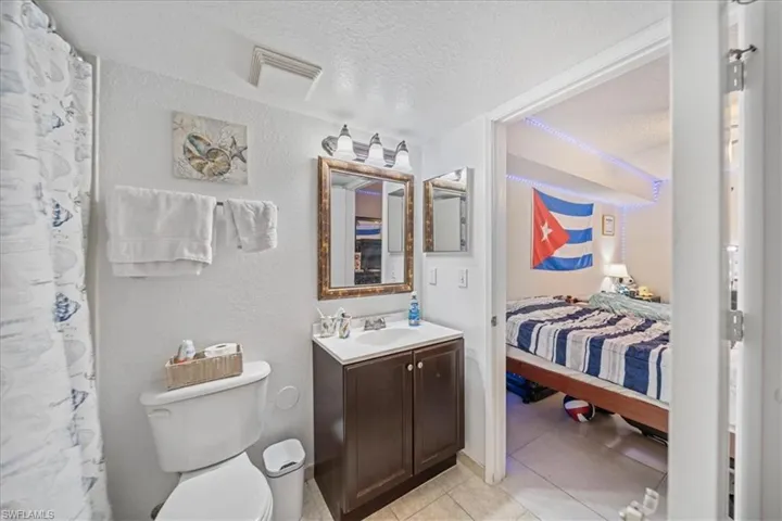 8235 Ibis Club Dr 309, Naples, Florida 34104