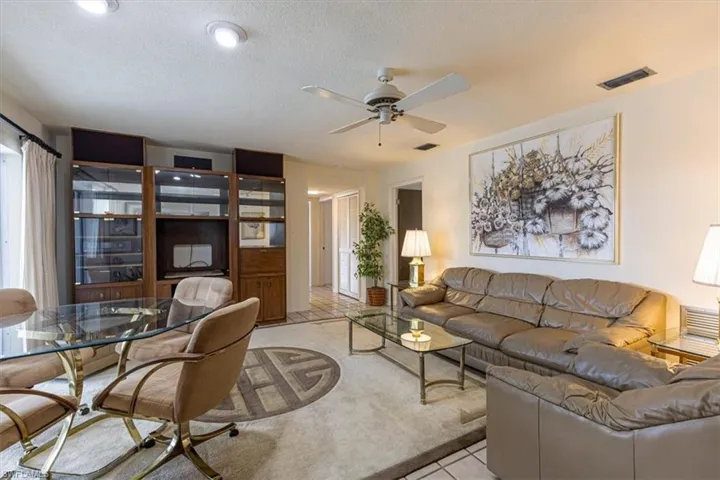 9841 Cypress Lake Dr, Fort Myers, Florida 33919