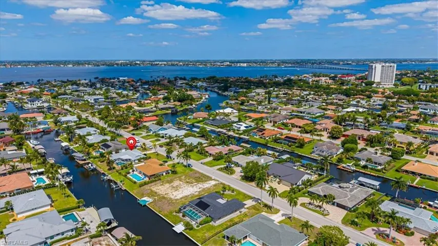 9841 Cypress Lake Dr, Fort Myers, Florida 33919