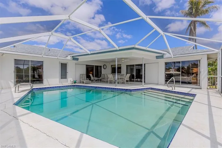 9841 Cypress Lake Dr, Fort Myers, Florida 33919