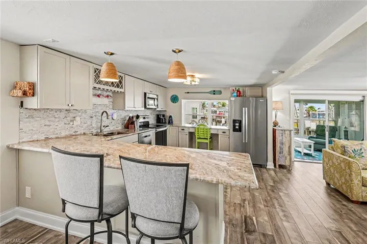 17540 Peppard Dr, Fort Myers Beach, Florida 33931