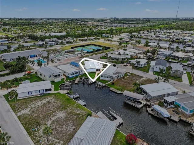 17540 Peppard Dr, Fort Myers Beach, Florida 33931
