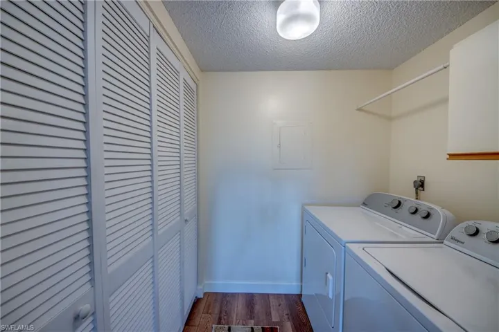 Plenty of space and storage in the laundry room