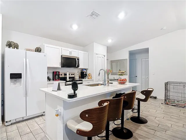 4102  4th SW ST, Lehigh Acres, FL 33976