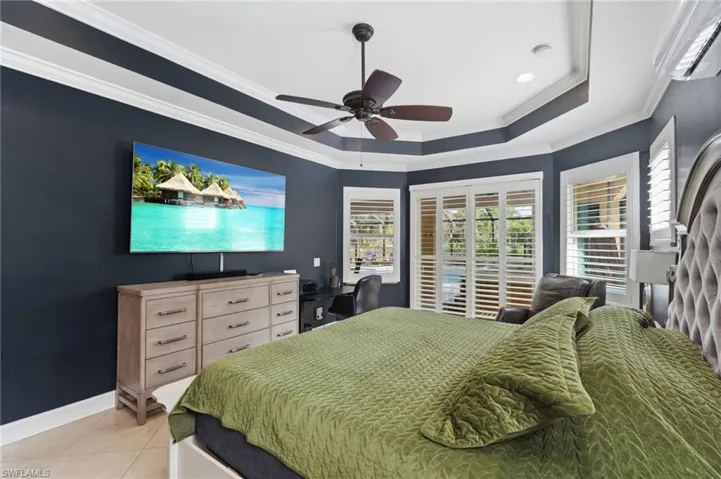 Master bedroom has a its own dedicated A/C split system for personalized comfort