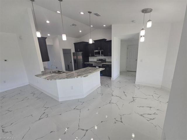 2515  22nd W ST, Lehigh Acres, FL 33971