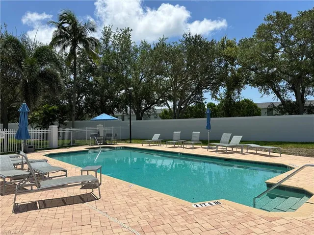 Community pool