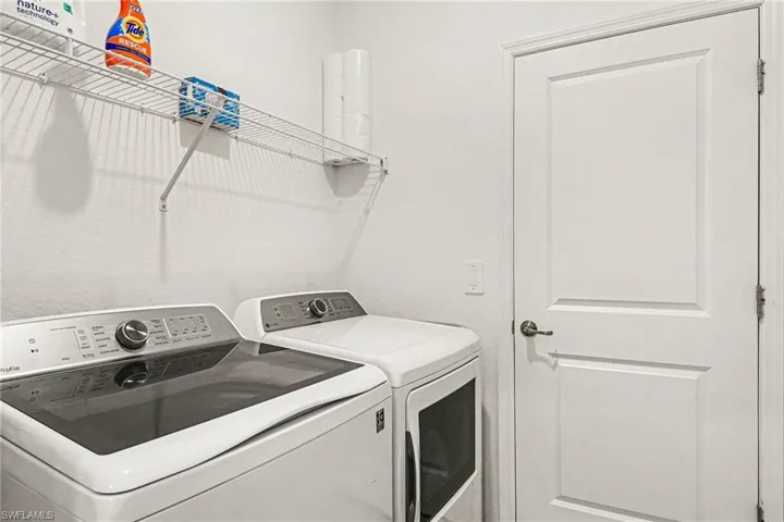 17716  Palmetto Pass  LN, Punta Gorda, FL 33982