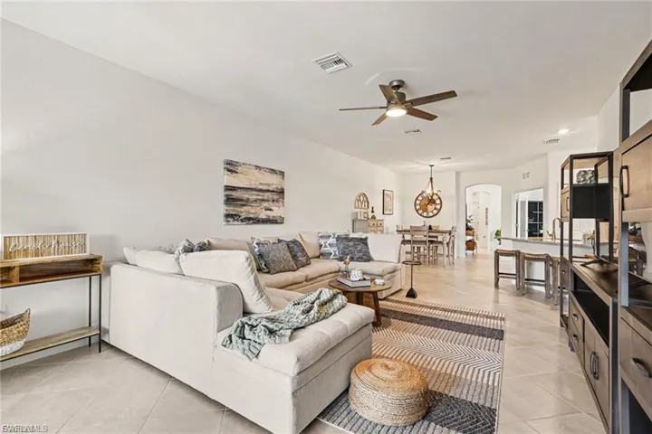 17716 Palmetto Pass Ln, Punta Gorda, Florida 33982
