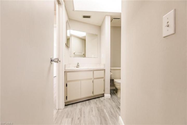 1123 SW 48th  TER, CAPE CORAL, FL 33914