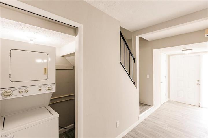 1123 SW 48th  TER, CAPE CORAL, FL 33914