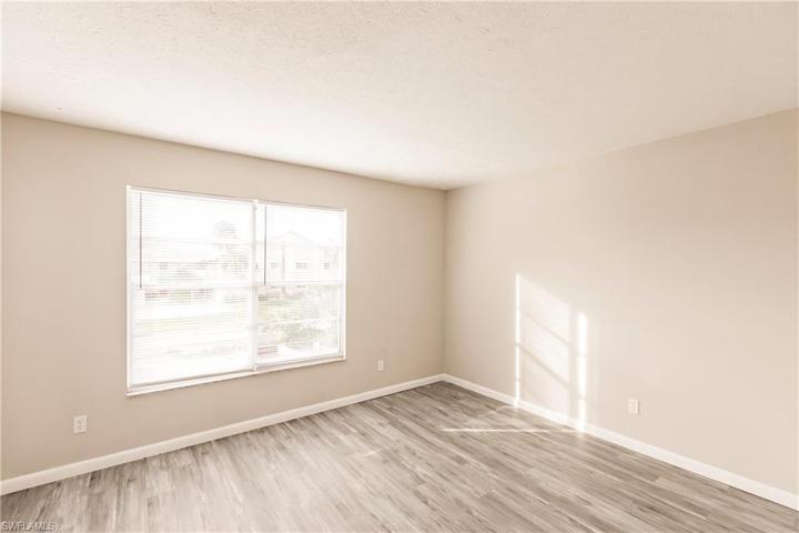 1123 SW 48th  TER, CAPE CORAL, FL 33914