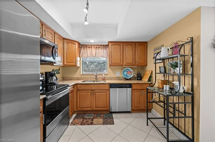 13252  White Marsh  LN, Fort Myers, FL 33912