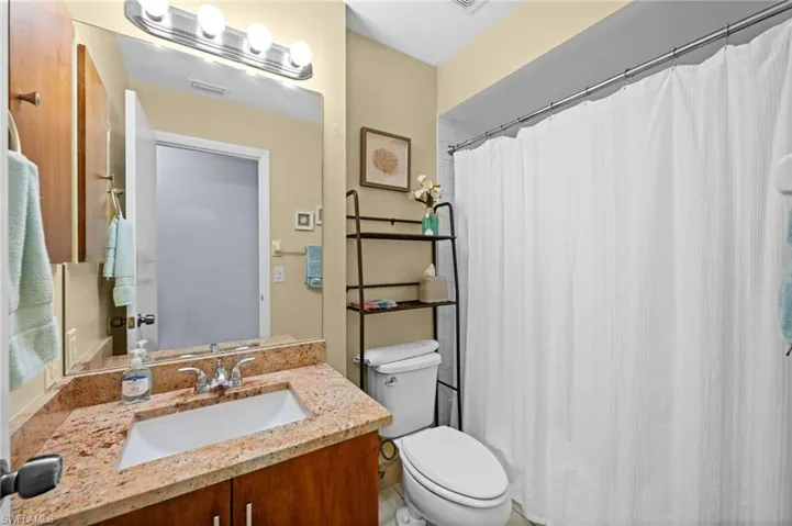 2nd bathroom