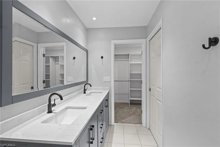 418 Edison Ave, Lehigh Acres, Florida 33972
