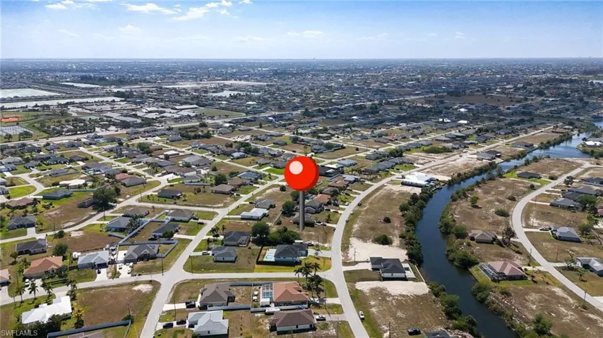 533 NW 18th  PL, Cape Coral, FL 33993