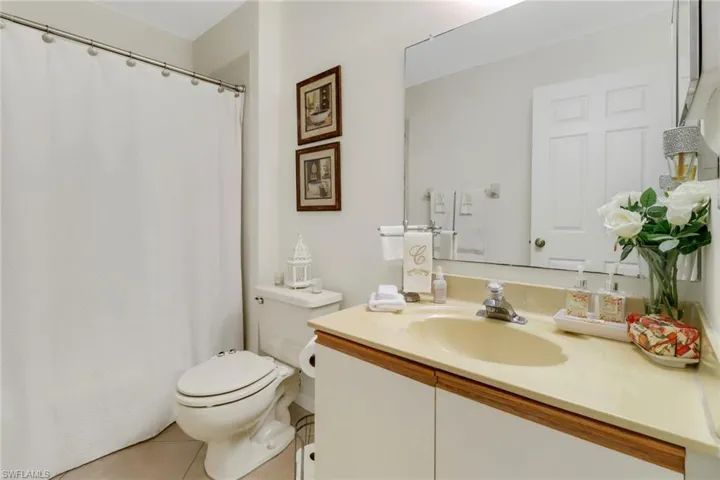 534 Augusta Blvd # E203, Naples Fl 34113