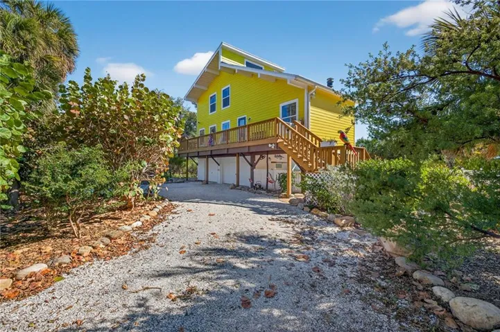 6143 Castaways Ln, Sanibel, Florida 33957