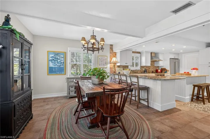 6143 Castaways Ln, Sanibel, Florida 33957