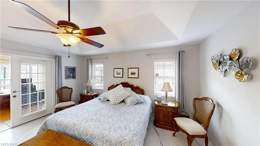 9968  Boca  CIR, Naples, FL 34109