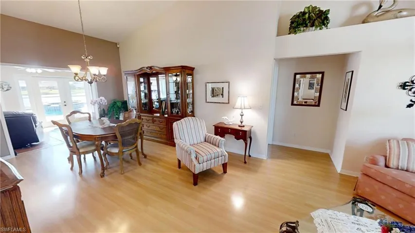 9968  Boca  CIR, Naples, FL 34109