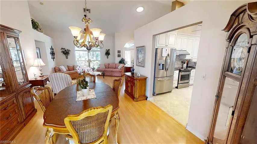 9968  Boca  CIR, Naples, FL 34109