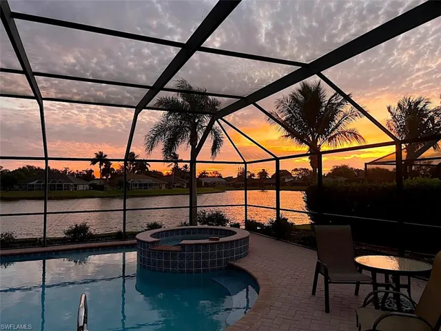 9968  Boca  CIR, Naples, FL 34109