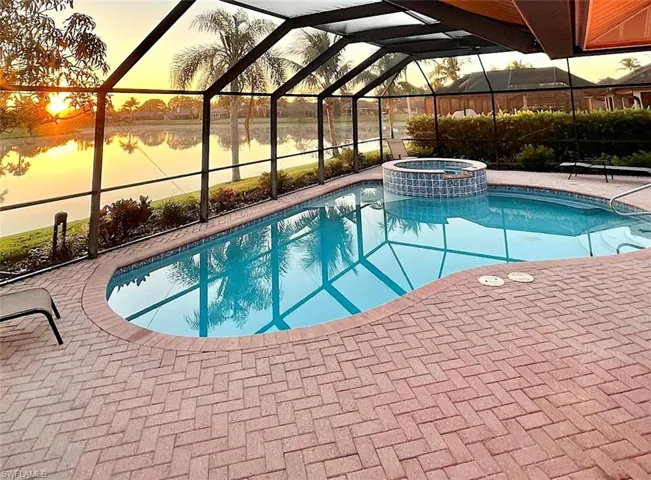 9968  Boca  CIR, Naples, FL 34109