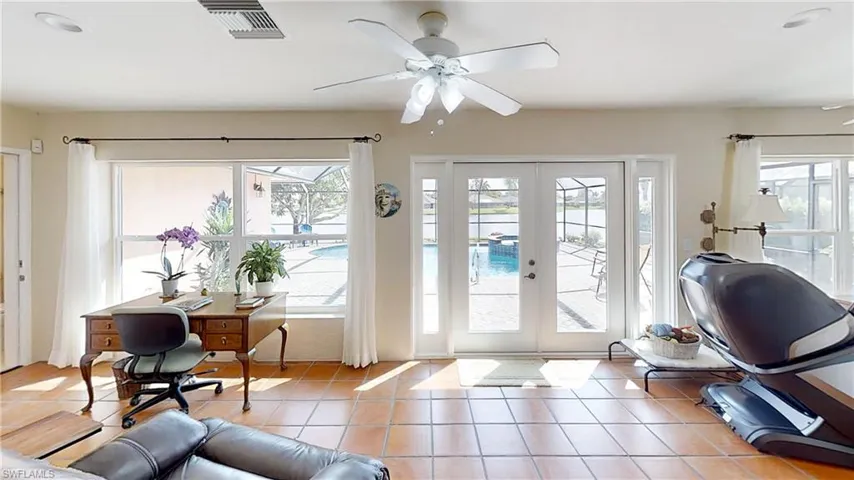 9968  Boca  CIR, Naples, FL 34109