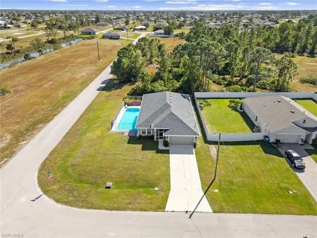 The Photo is showing the possibility of a pool