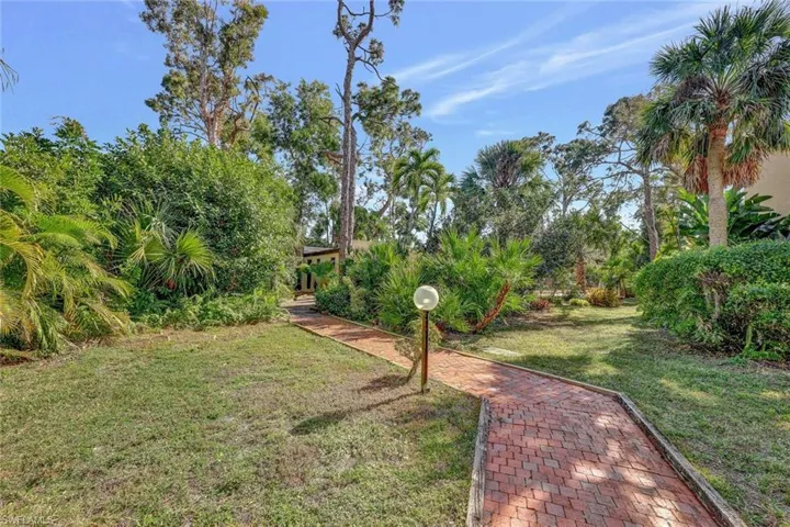 Pathway to pool