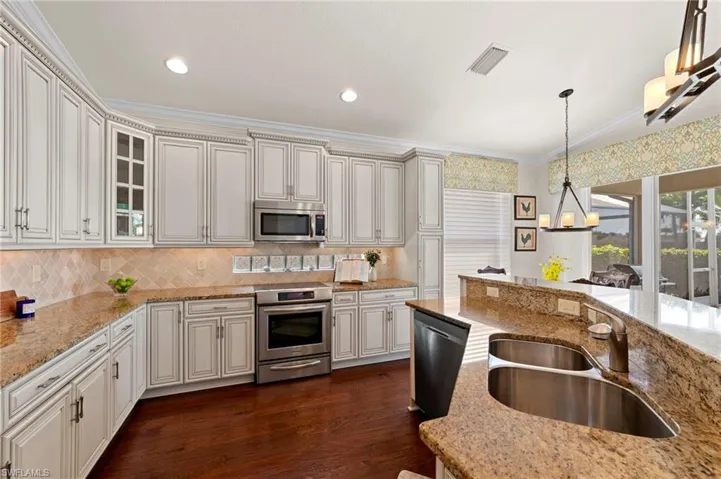9127  Astonia  WAY, Estero, FL 33967
