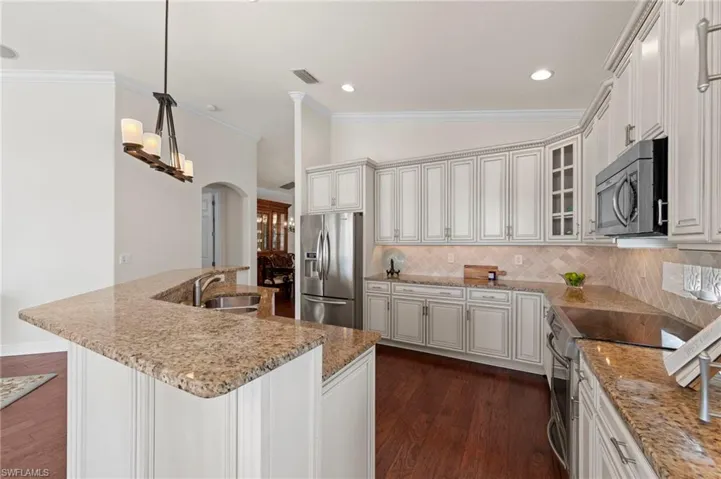 9127  Astonia  WAY, Estero, FL 33967