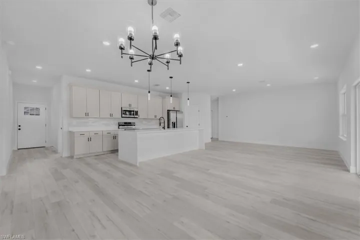 4800  San Lorenzo  DR, Sebring, FL 33872