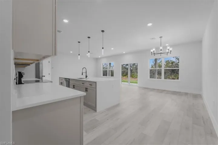4800  San Lorenzo  DR, Sebring, FL 33872