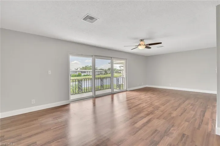 251  Palm  DR, Naples, FL 34112