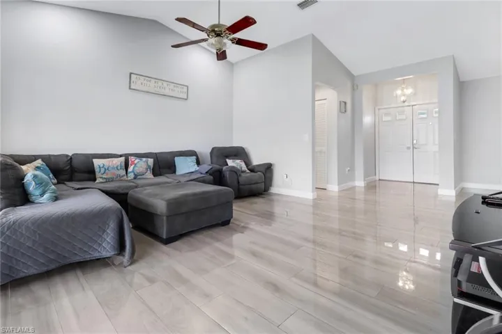 124 SE 6th  ST, Cape Coral, FL 33990