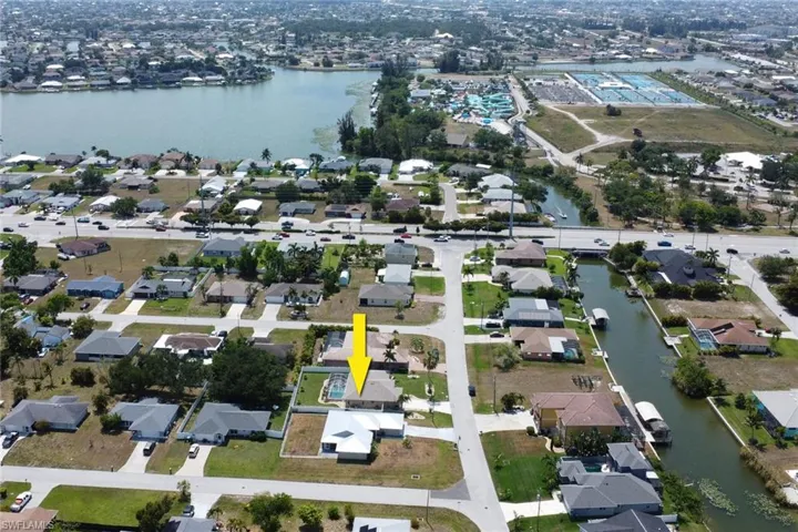 124 SE 6th  ST, Cape Coral, FL 33990