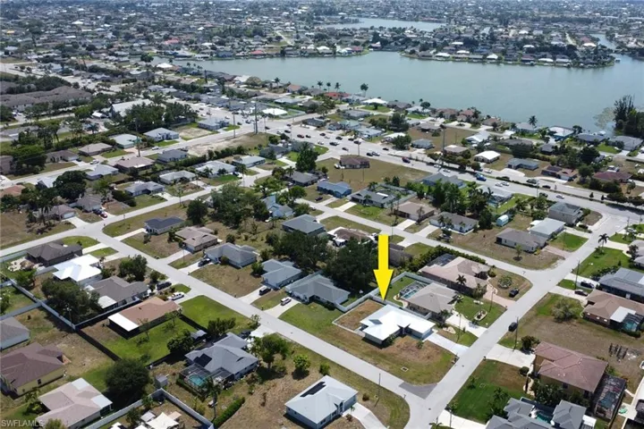 124 SE 6th  ST, Cape Coral, FL 33990