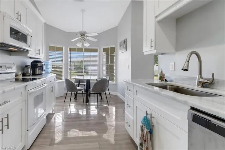 124 SE 6th  ST, Cape Coral, FL 33990