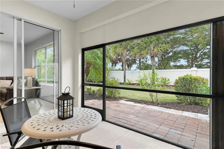 13418  Kent  ST, Naples, FL 34109