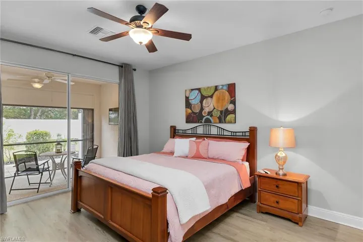 13418  Kent  ST, Naples, FL 34109