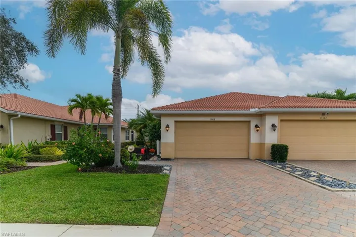 13418  Kent  ST, Naples, FL 34109