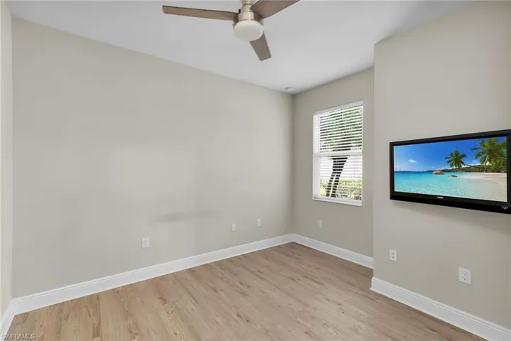 13418  Kent  ST, Naples, FL 34109