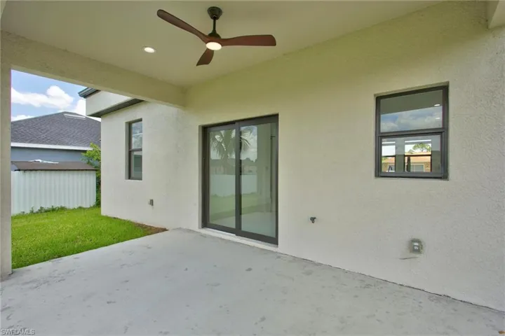 3013 39th St Sw, Lehigh Acres, Florida 33976