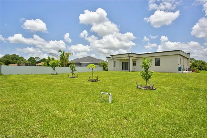 3013 39th St Sw, Lehigh Acres, Florida 33976