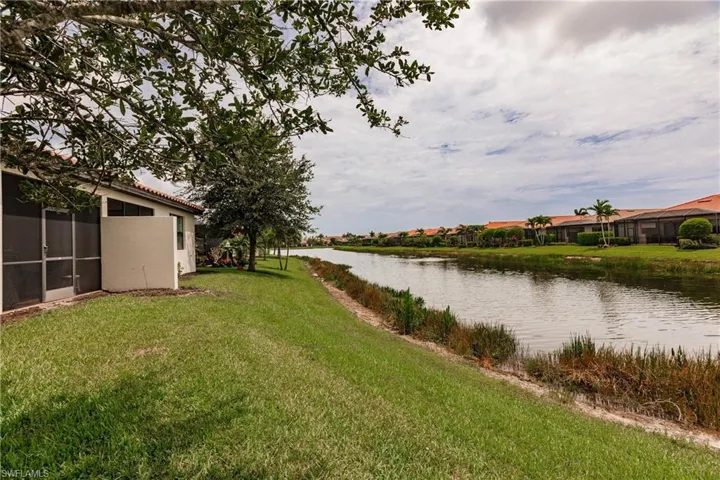 1403  Oceania S DR, Naples, FL 34113