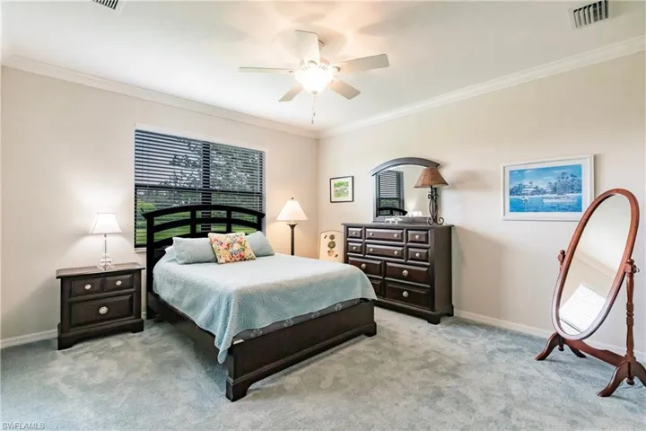 1403  Oceania S DR, Naples, FL 34113