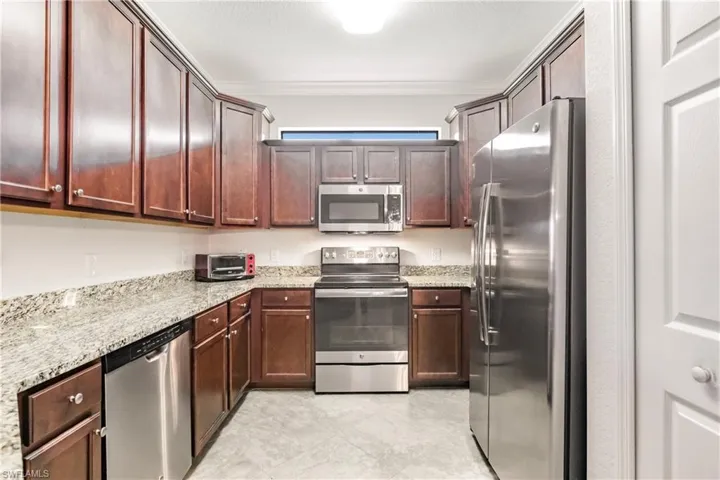 1403  Oceania S DR, Naples, FL 34113