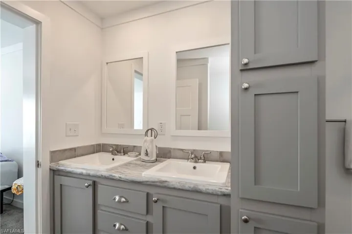 Master Bathroom Vanity